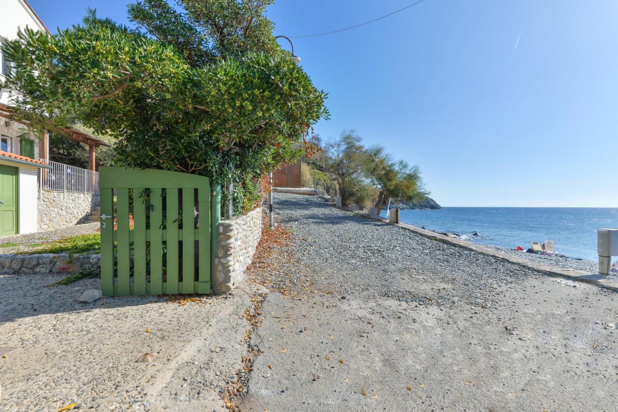 Il Quartiere Apt Pianosa Помонте Екстериор снимка